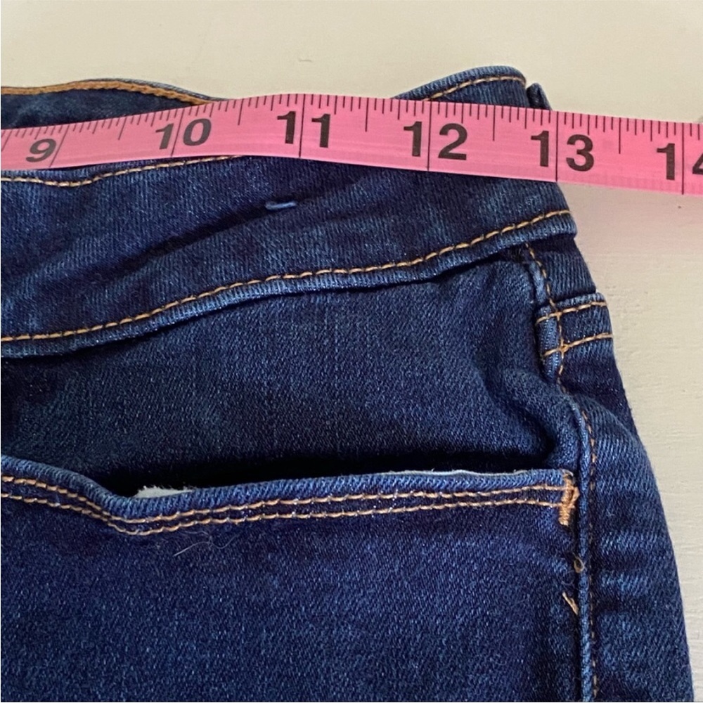 Levi's Jeans - Picture 7 of 13